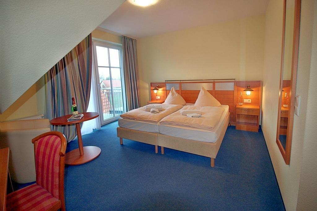 Hotel Haus Weida Breege Habitación foto