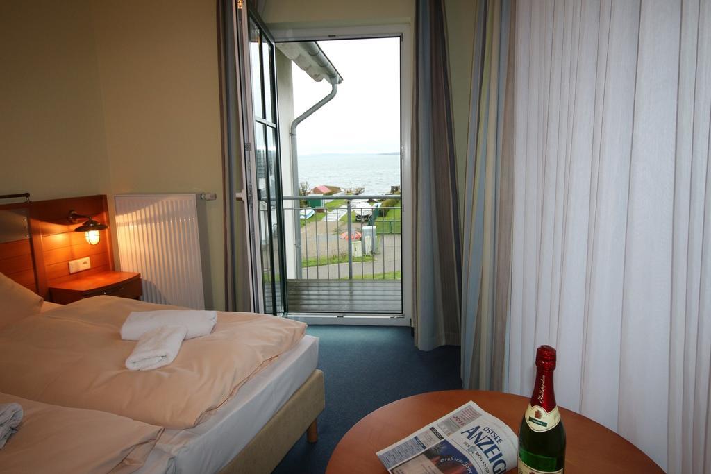 Hotel Haus Weida Breege Habitación foto