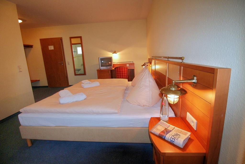 Hotel Haus Weida Breege Habitación foto