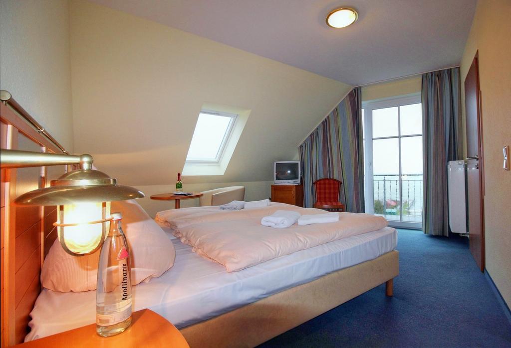 Hotel Haus Weida Breege Habitación foto